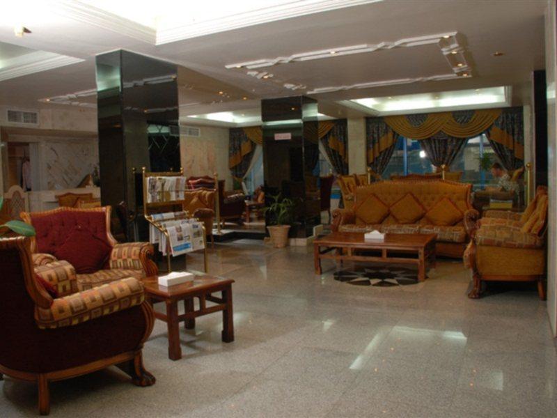 Hotel Al Bustan Flats Schardscha Exterior foto